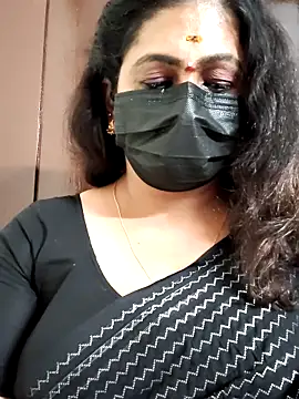 Snapshot of Sweetie_swetha37 chatting on September 30, 7:19 pm Sweetie swetha37 online show from September 30, 7:19 pm