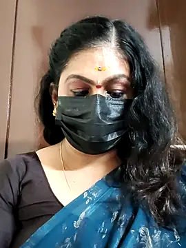Snapshot of Sweetie_swetha37 chatting on October 31, 1:34 pm Sweetie swetha37 online show from October 31, 1:34 pm