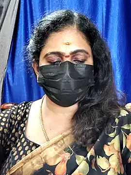 Snapshot of Sweetie_swetha37 chatting on November 7, 7:47 pm Sweetie swetha37 online show from November 7, 7:47 pm