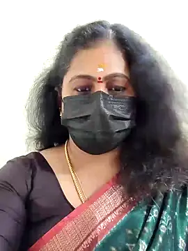 Snapshot of Sweetie_swetha37 chatting on November 11, 8:47 am Sweetie swetha37 online show from November 11, 8:47 am
