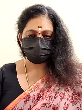 Snapshot of Sweetie_swetha37 chatting on November 17, 12:55 pm Sweetie swetha37 online show from November 17, 12:55 pm