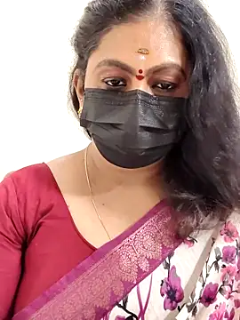 Snapshot of Sweetie_swetha37 chatting on November 26, 2:07 pm Sweetie swetha37 online show from November 26, 2:07 pm