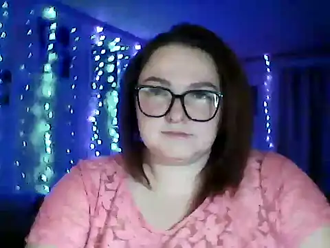 Snapshot of AngelQSky chatting on January 8, 8:33 pm AngelQSky online show from January 8, 8:33 pm