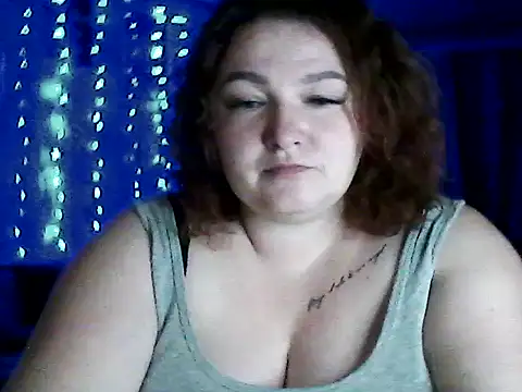 Snapshot of AngelQSky chatting on February 16, 8:27 pm AngelQSky online show from February 16, 8:27 pm
