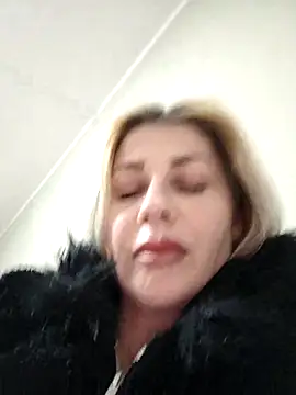 evakisimovareal online show from February 16, 5:31 pm