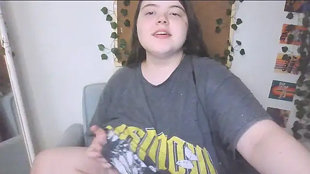 brattyprincessemma online show from September 13, 5:46 pm