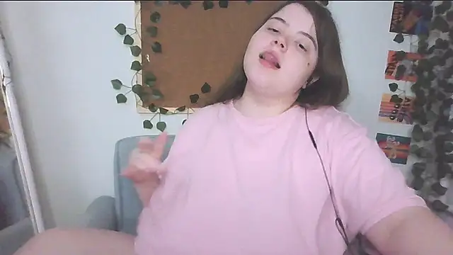 brattyprincessemma online show from October 16, 5:58 pm