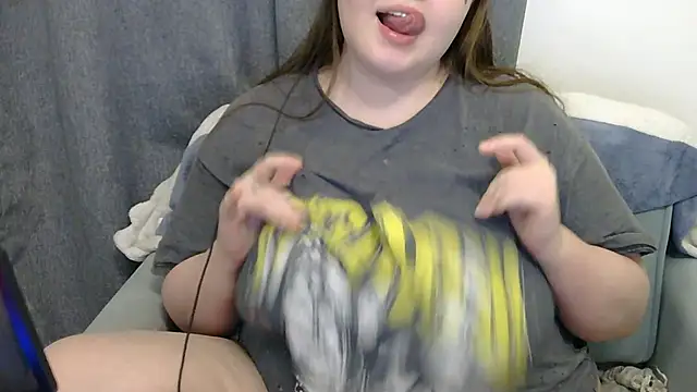 brattyprincessemma online show from February 18, 6:26 pm