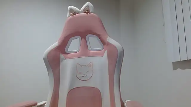 Crystal Star  online show from September 18, 12:23 am