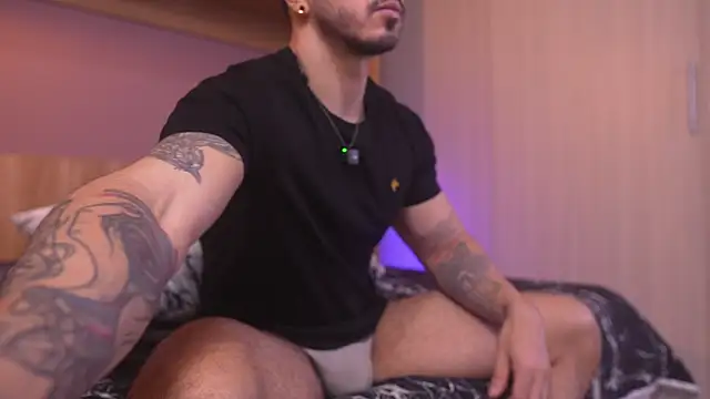 alejowolf online show from July 31, 4:12 am