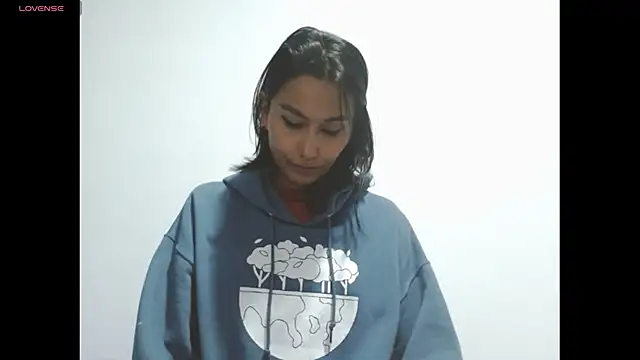 Gia Lee online show from January 7, 2:36 am