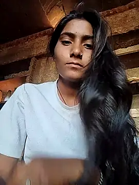 Snapshot of Mohni_singh chatting on December 18, 5:35 am Mohni singh online show from December 18, 5:35 am