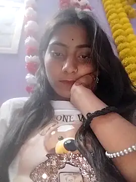 Snapshot of Mohni_singh chatting on February 6, 4:10 pm Mohni singh online show from February 6, 4:10 pm