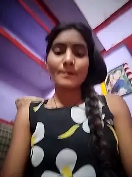 Snapshot of Mohni_singh chatting on February 20, 8:27 am Mohni singh online show from February 20, 8:27 am