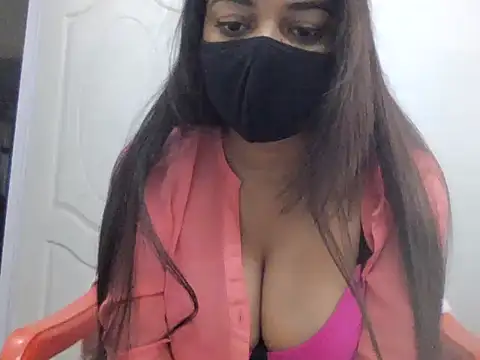 Snapshot of Little_toy_girl chatting on November 16, 6:08 am Little toy girl online show from November 16, 6:08 am