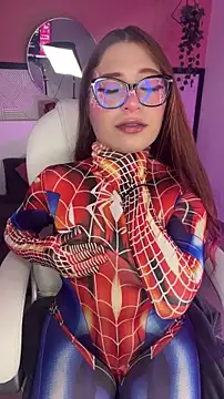 dreamleah  online show from May 1, 1:32 am