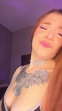 dreamleah  online show from May 9, 11:32 pm