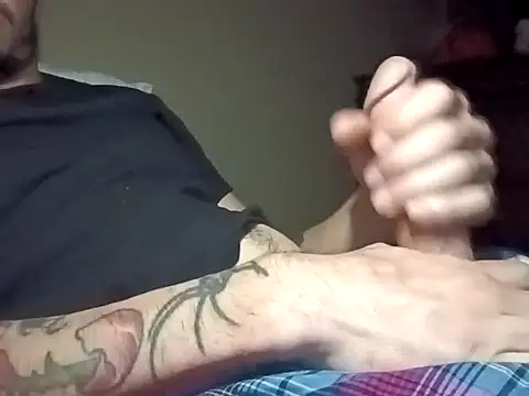 Snapshot of StirringFraction chatting on September 22, 8:33 pm StirringFraction online show from September 22, 8:33 pm