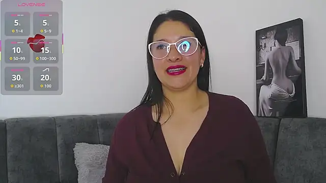 Alana steel 1 online show from May 5, 7:44 pm