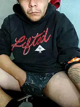 Snapshot of fboycdjuaez chatting on December 21, 9:38 am fboycdjuaez online show from December 21, 9:38 am