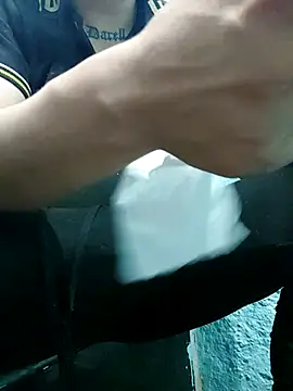 Snapshot of fboycdjuaez chatting on February 28, 4:30 pm fboycdjuaez online show from February 28, 4:30 pm