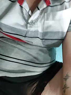 Snapshot of fboycdjuaez chatting on March 2, 5:08 am fboycdjuaez online show from March 2, 5:08 am