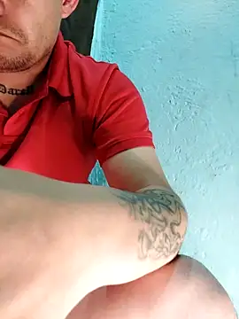 Snapshot of fboycdjuaez chatting on March 6, 12:40 am fboycdjuaez online show from March 6, 12:40 am