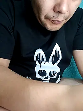 fboycdjuaez online show from April 15, 10:32 pm