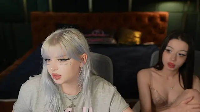 Naomi 054 online show from November 18, 3:38 pm