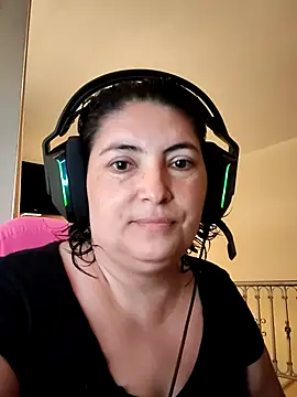 Snapshot of lina_maria99 chatting on September 17, 12:40 pm lina maria99 online show from September 17, 12:40 pm