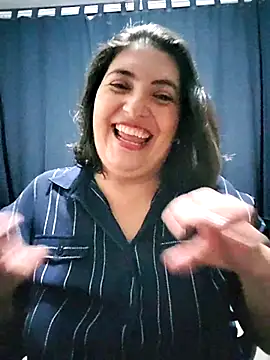 Snapshot of lina_maria99 chatting on November 6, 3:07 am lina maria99 online show from November 6, 3:07 am