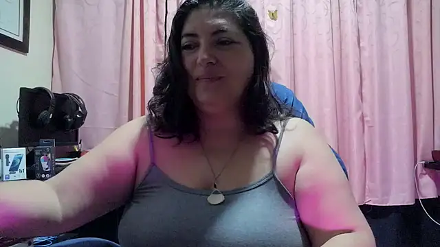 lina maria99 online show from March 25, 11:05 am