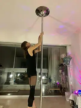 Chris06d22xh online show from January 17, 9:18 pm