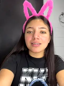 Snapshot of LisaGoddes chatting on September 30, 2:49 am LisaGoddes online show from September 30, 2:49 am