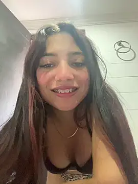 Snapshot of LisaGoddes chatting on November 15, 3:52 pm LisaGoddes online show from November 15, 3:52 pm