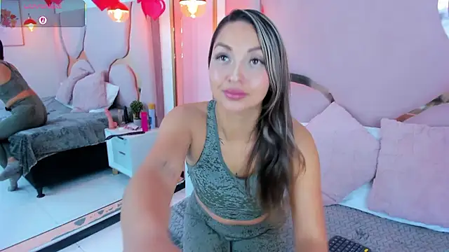 Maiyajoness online show from February 17, 4:42 am