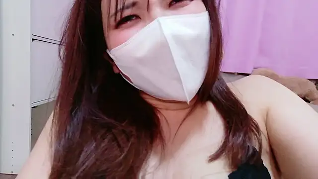 Snapshot of -EdisonThomas- chatting on May 16, 10:36 am -EdisonThomas- online show from May 16, 10:36 am