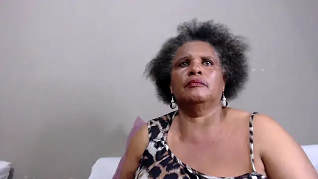 GrandBustyMelon online show from May 15, 6:48 pm