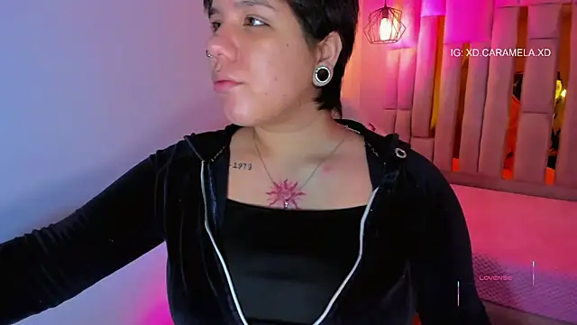 Snapshot of Melissa_Adamsx chatting on November 18, 11:25 am Melissa Adamsx online show from November 18, 11:25 am