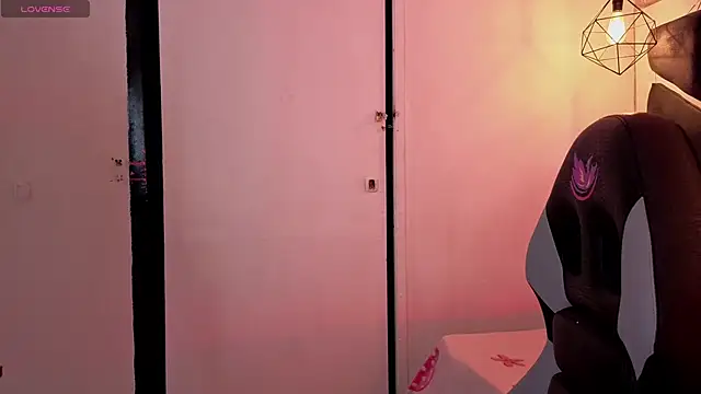 Melissa Adamsx online show from January 7, 7:05 pm