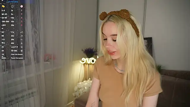 JaymieVigen online show from January 9, 3:09 am