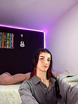 ingrid zese  online show from November 20, 7:35 pm