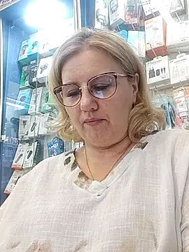 Snapshot of LustyyX chatting on June 19, 1:15 pm LustyyX online show from June 19, 1:15 pm