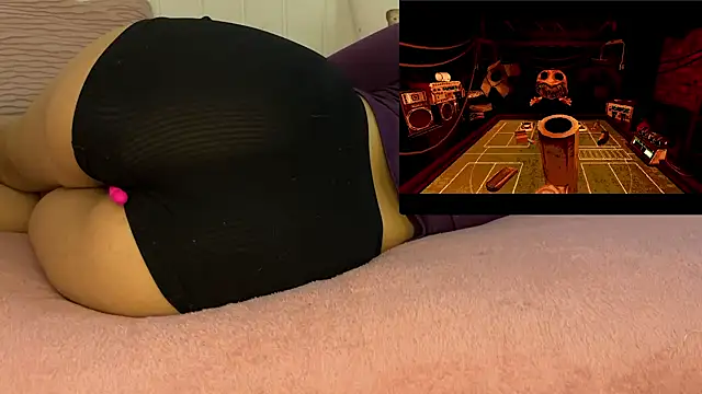 Snapshot of lau_laulu chatting on October 23, 2:55 am lau laulu online show from October 23, 2:55 am