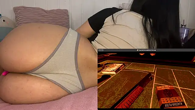 Snapshot of lau_laulu chatting on October 24, 12:41 am lau laulu online show from October 24, 12:41 am