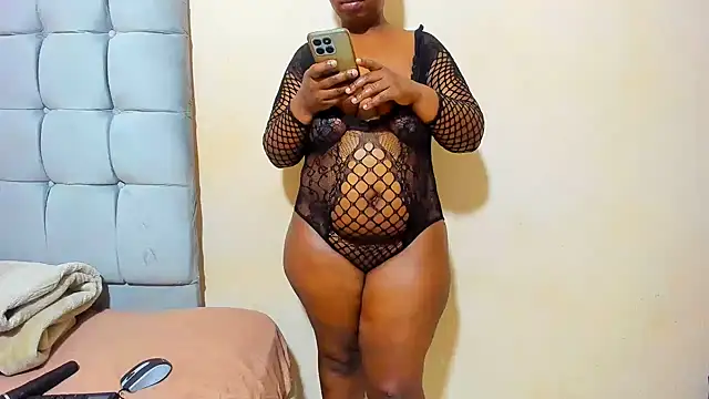 Snapshot of curveAss222 chatting on September 14, 11:15 pm curveAss222 online show from September 14, 11:15 pm