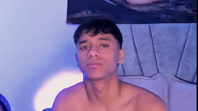 Snapshot of ZYZZ1312 chatting on October 28, 6:54 pm ZYZZ1312 online show from October 28, 6:54 pm