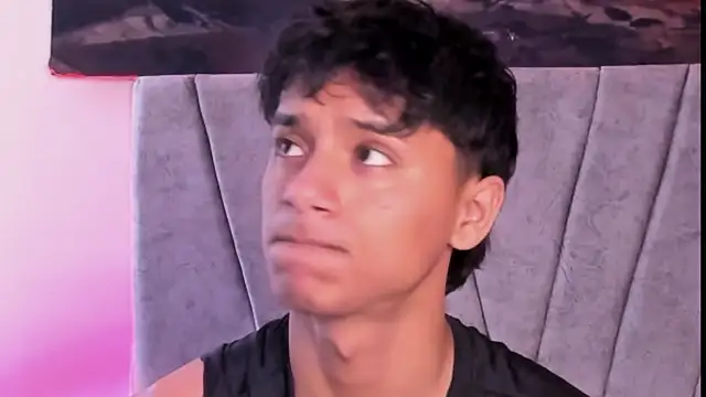 ZYZZ1312 online show from January 8, 6:10 pm