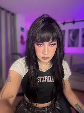 Snapshot of paula_boom chatting on June 4, 2:39 am paula boom online show from June 4, 2:39 am