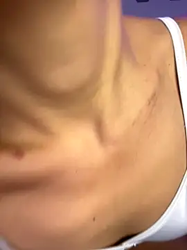 Snapshot of AlessiaSmith11 chatting on December 14, 3:01 am AlessiaSmith11 online show from December 14, 3:01 am